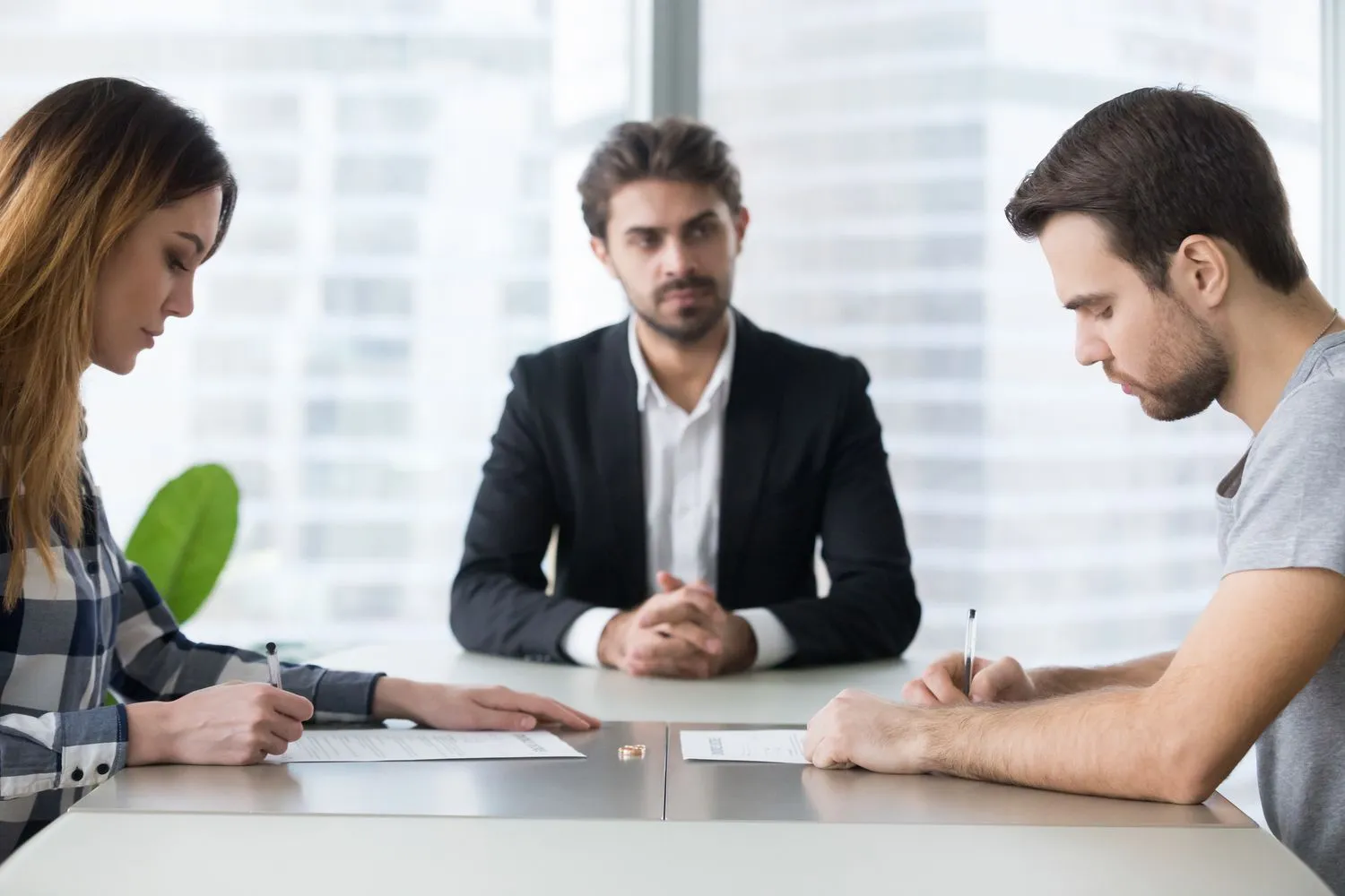 How EH Mediation Guides Couples Toward Fair and Balanced Outcomes Plymouth